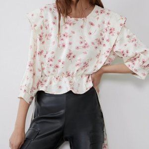 Zara floral feminine romantic blouse pink white shimmer